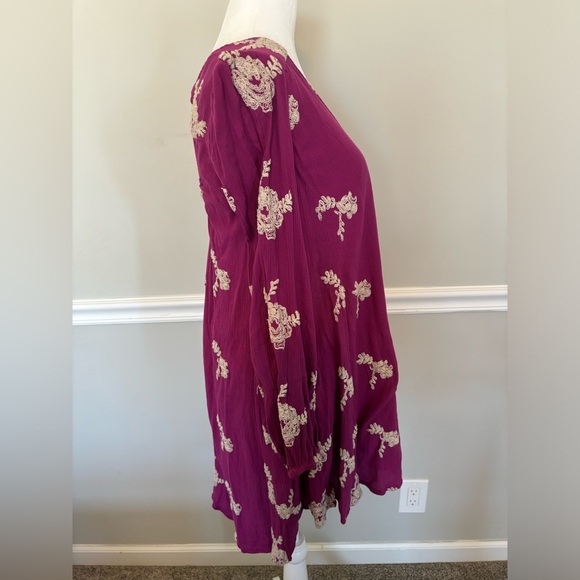 FREE PEOPLE Emma Floral Embroidered Tunic Mini Dress in Berry Purple - Picture 5 of 8